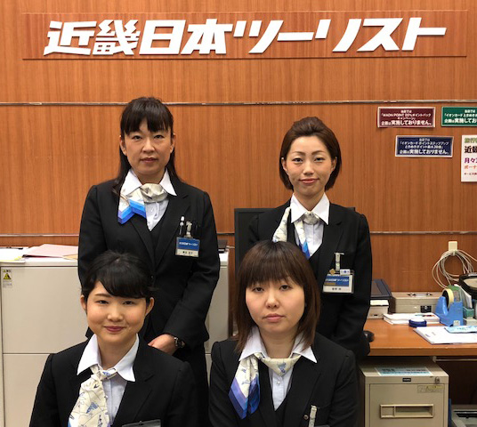 スタッフ集合写真