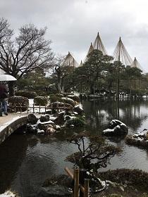 雪景色の兼六園